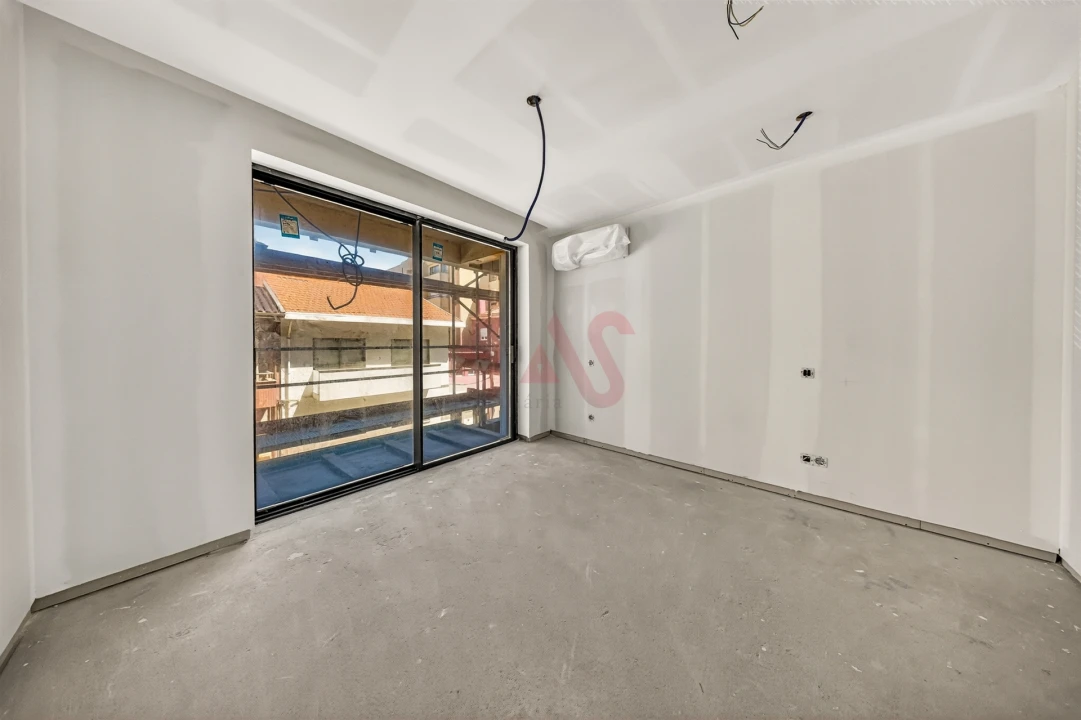 Apartamento T2 para Venda em Espinho Foto 44