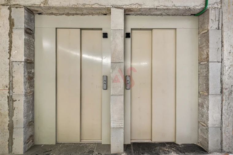 Apartamento T1 para Venda em Espinho Foto 30