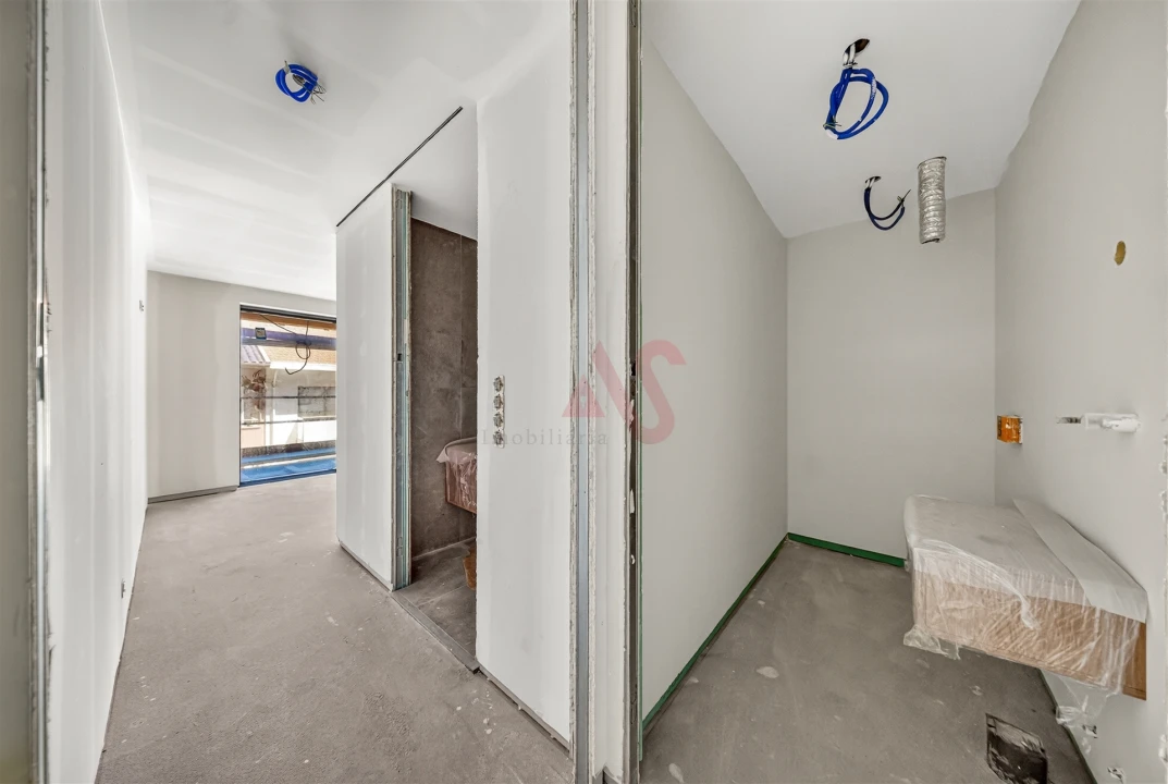 Apartamento T2 para Venda em Espinho Foto 43