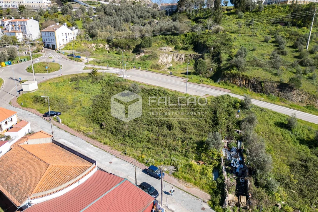 Terreno para Venda em Sé e São Lourenço Foto 14