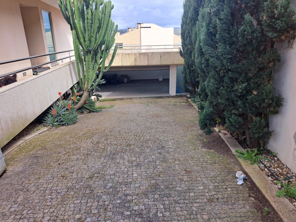 Moradia T3 para Venda em São João da Madeira Foto 26