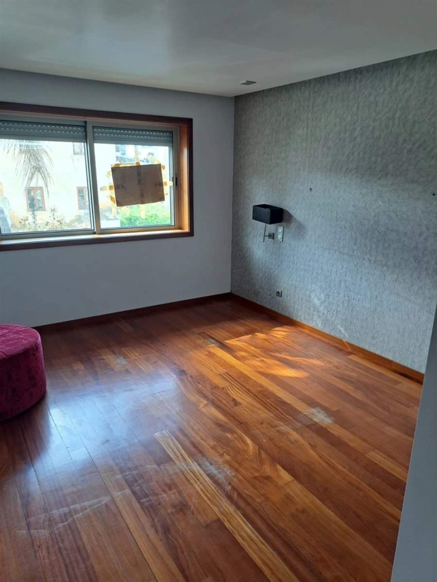 Moradia T3 para Venda em São João da Madeira Foto 12