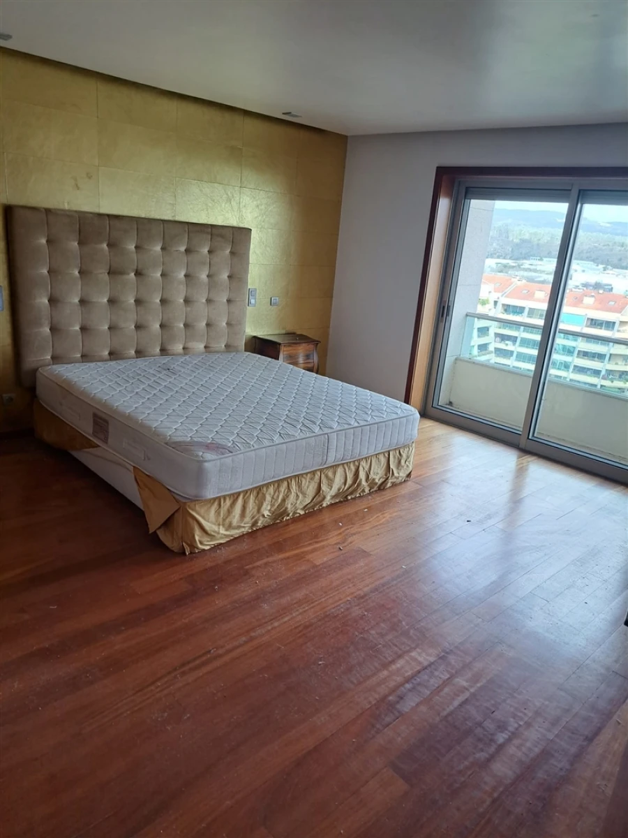 Moradia T3 para Venda em São João da Madeira Foto 19