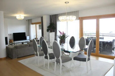 Apartamento T3 para Venda em Alcochete