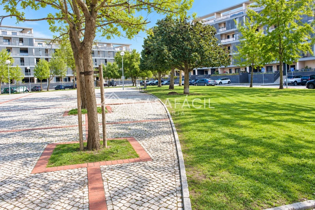 Apartamento T3 para Venda em Alcochete Foto 28