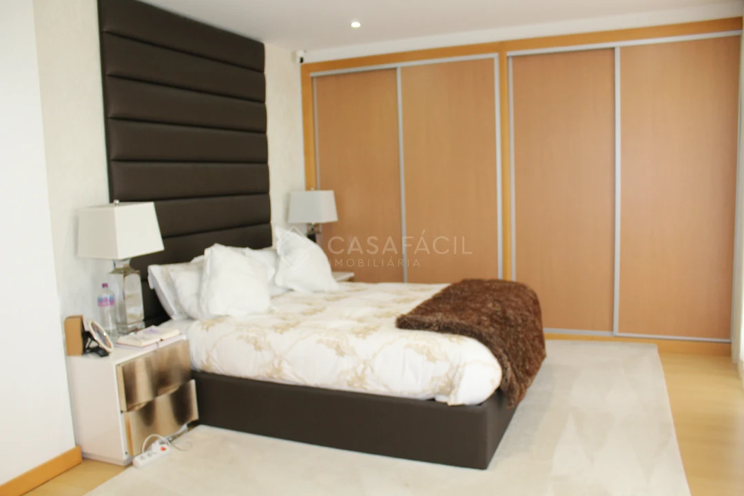 Apartamento T3 para Venda em Alcochete Foto 17