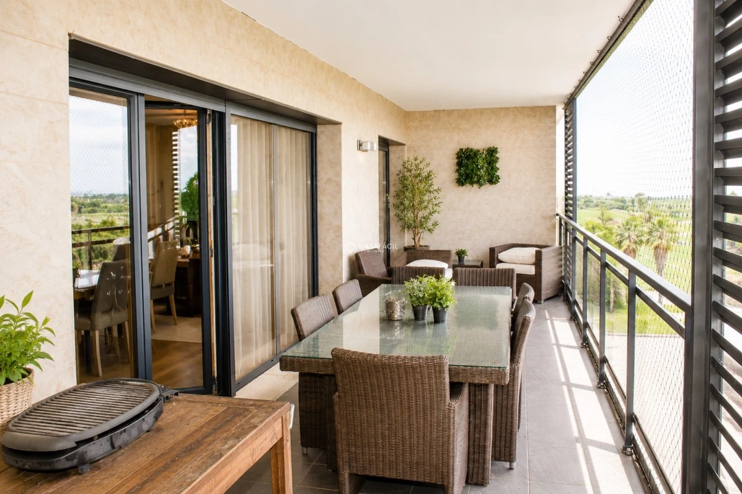 Apartamento T4 para Venda em Alcochete Foto 3