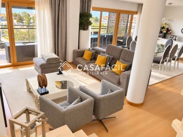 Apartamento T4 para Venda em Alcochete
