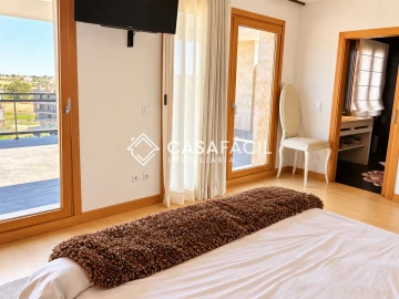 Apartamento T4 para Venda em Alcochete