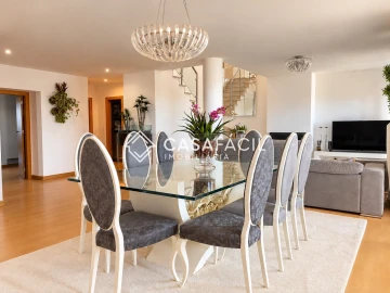 Apartamento T4 para Venda em Alcochete