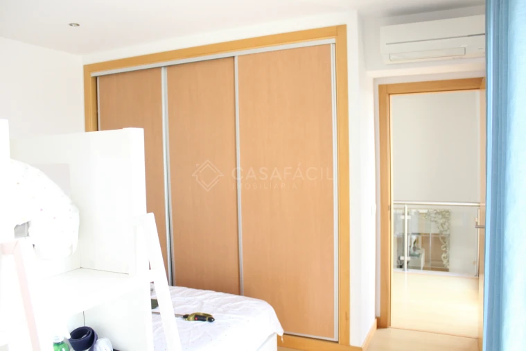 Apartamento T4 para Venda em Alcochete Foto 28
