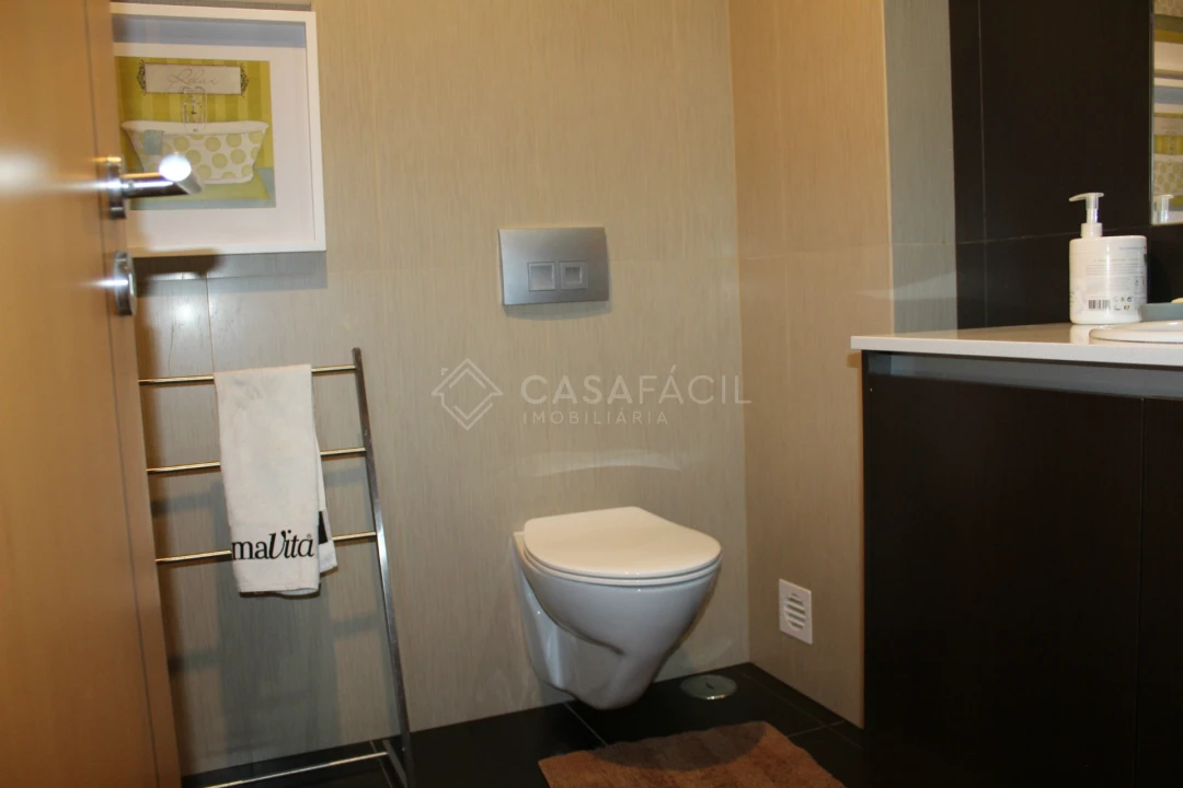 Apartamento T4 para Venda em Alcochete Foto 9