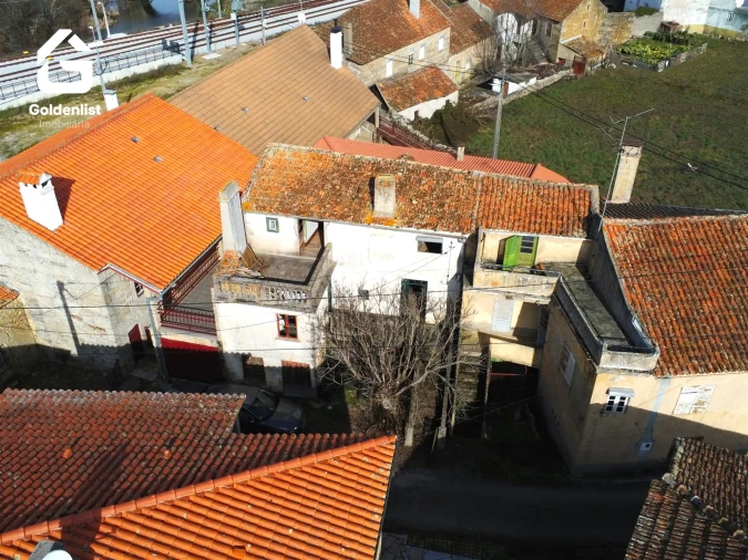 Moradia T0 para Venda em Cerdeira Foto 3