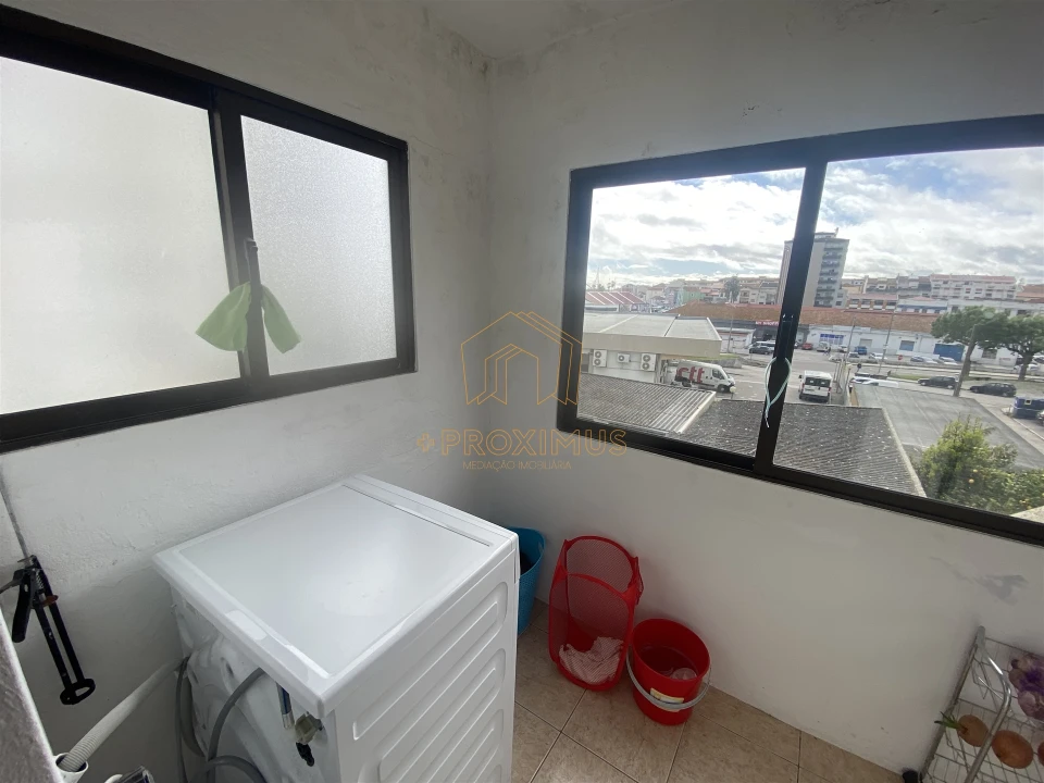 Apartamento T3 para Venda em Buarcos Foto 17