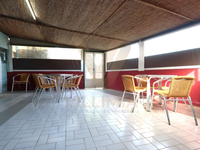 Moradia T4 para Venda em Arcozelo Foto 20