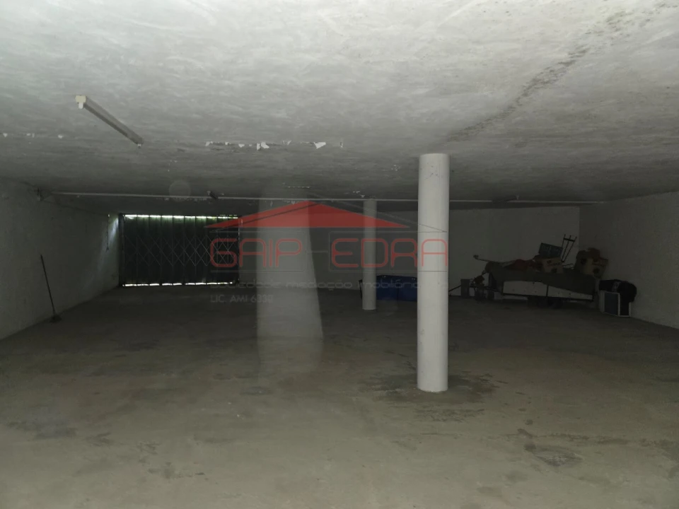 Loja para Venda em Vila Cova da Lixa e Borba de Godim Foto 9