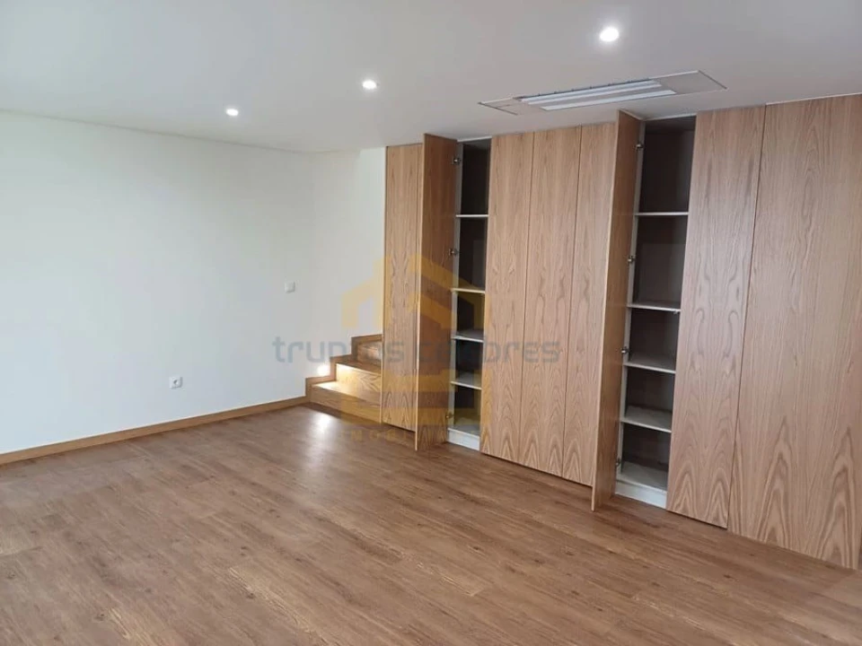 Moradia T2 para Venda em Aver-O-Mar, Amorim e Terroso Foto 12