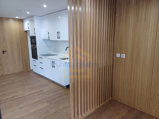 Moradia T2 para Venda em Aver-O-Mar, Amorim e Terroso Foto 3