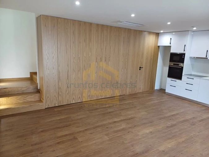 Moradia T2 para Venda em Aver-O-Mar, Amorim e Terroso Foto 6