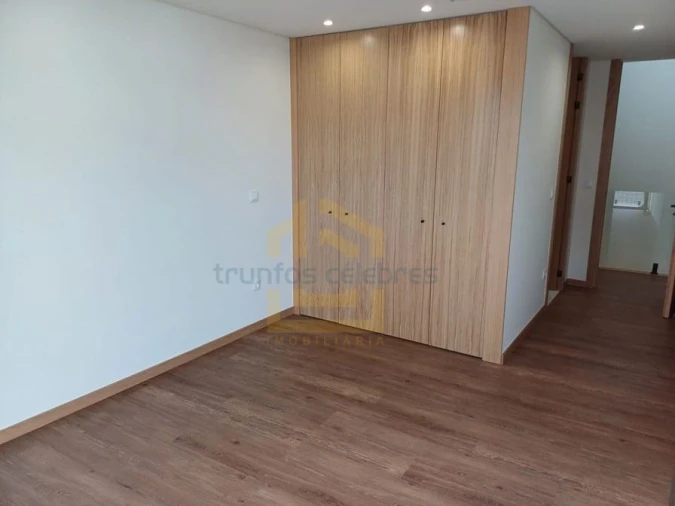 Moradia T2 para Venda em Aver-O-Mar, Amorim e Terroso Foto 18