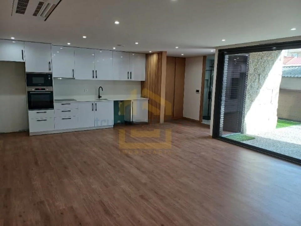 Moradia T3 para Venda em Aver-O-Mar, Amorim e Terroso Foto 10