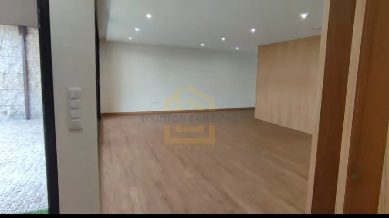 Moradia T3 para Venda em Aver-O-Mar, Amorim e Terroso Foto 31