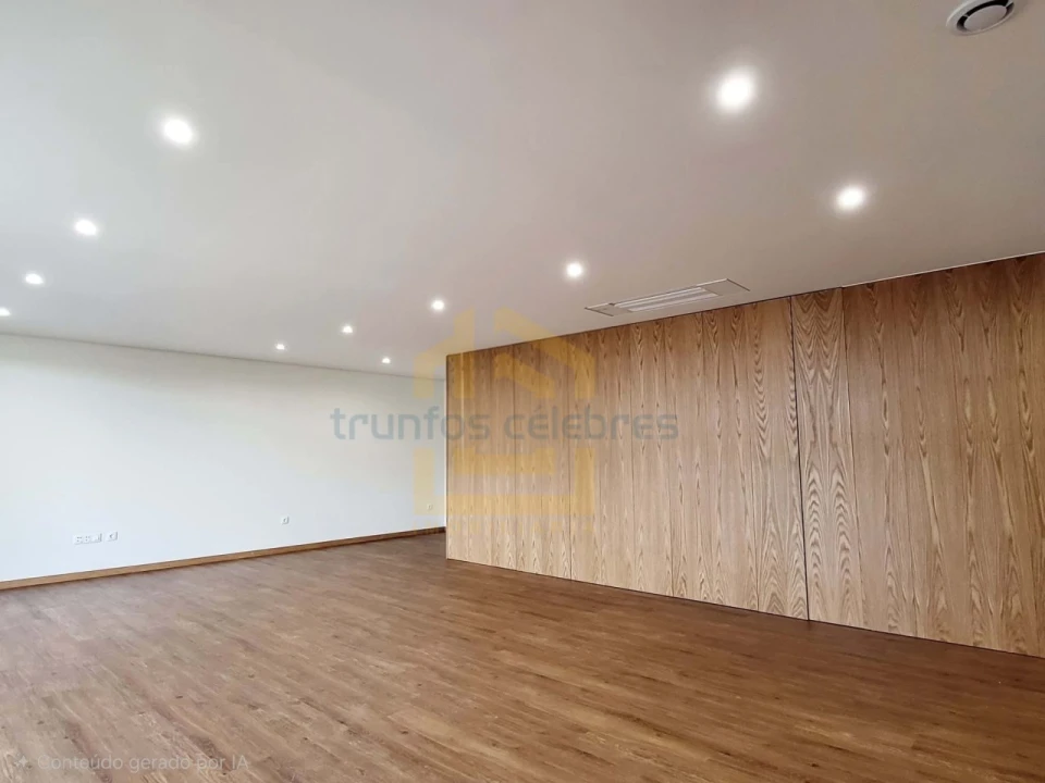 Moradia T3 para Venda em Aver-O-Mar, Amorim e Terroso Foto 32