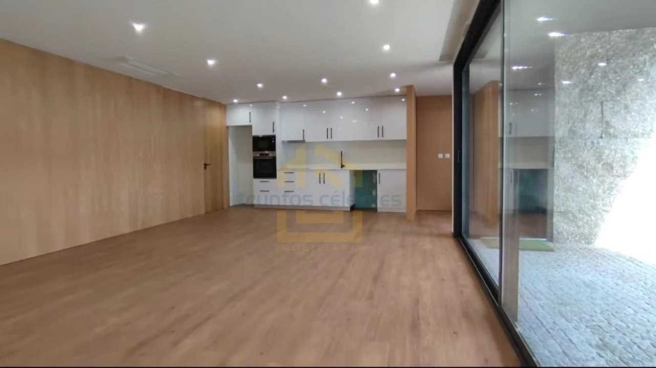 Moradia T3 para Venda em Aver-O-Mar, Amorim e Terroso Foto 33