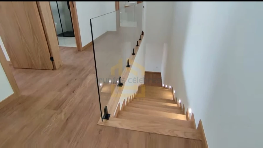 Moradia T3 para Venda em Aver-O-Mar, Amorim e Terroso Foto 24