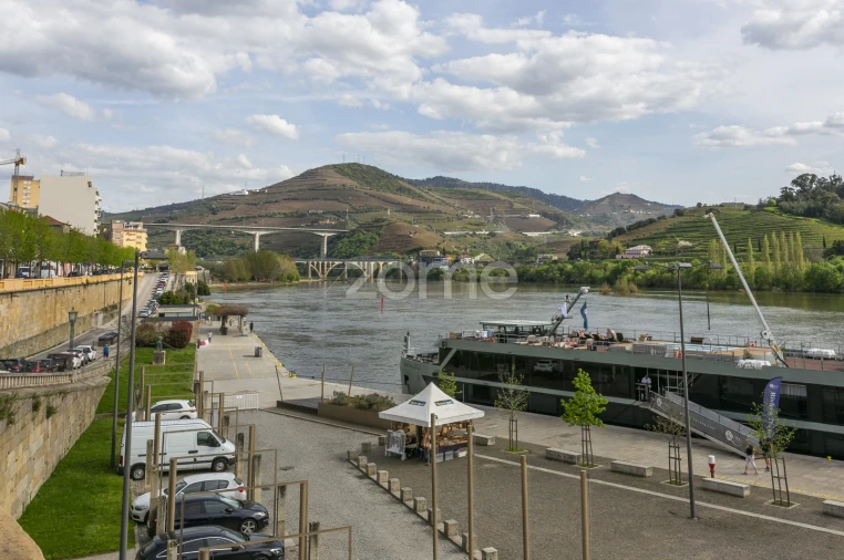 Moradia T12 para Venda em Peso da Régua e Godim Foto 34