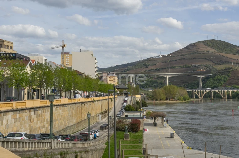 Moradia T12 para Venda em Peso da Régua e Godim Foto 36