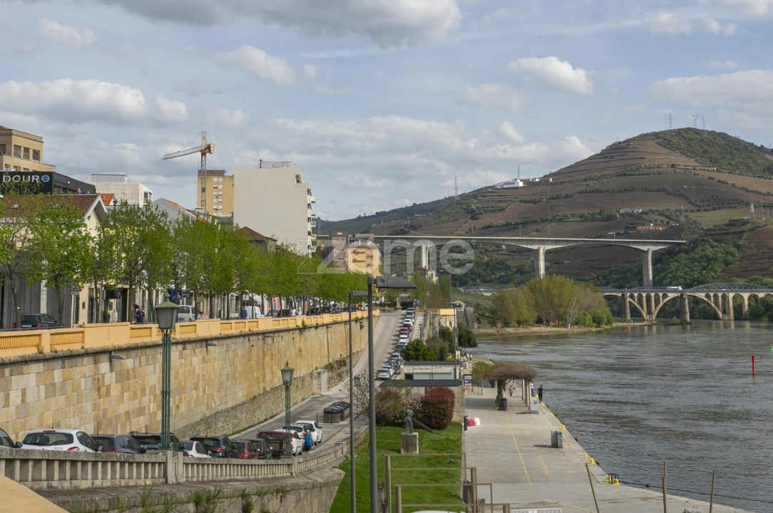 Moradia T12 para Venda em Peso da Régua e Godim Foto 36