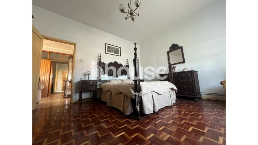 Moradia T4 para Venda em Ervões Foto 16