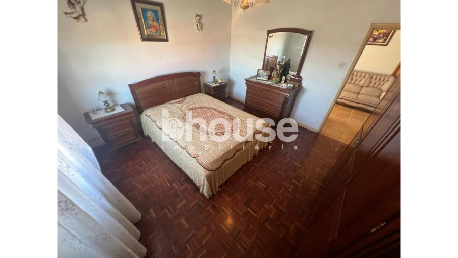 Moradia T4 para Venda em Ervões Foto 19