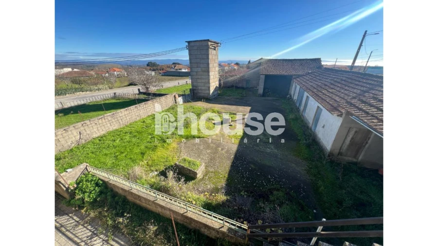 Moradia T4 para Venda em Ervões Foto 28