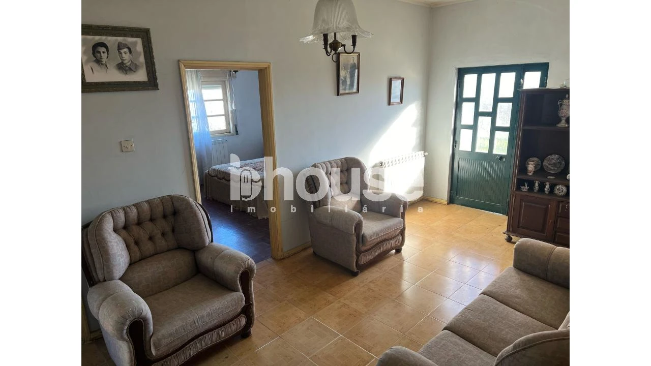 Moradia T4 para Venda em Ervões Foto 25