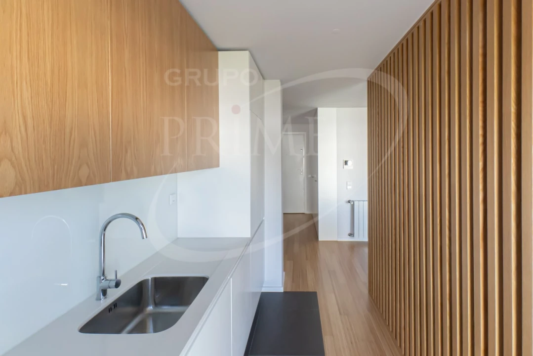 Apartamento T3 para Venda em Ramalde Foto 3
