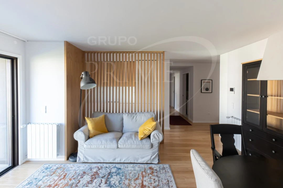 Apartamento T3 para Venda em Ramalde Foto 8