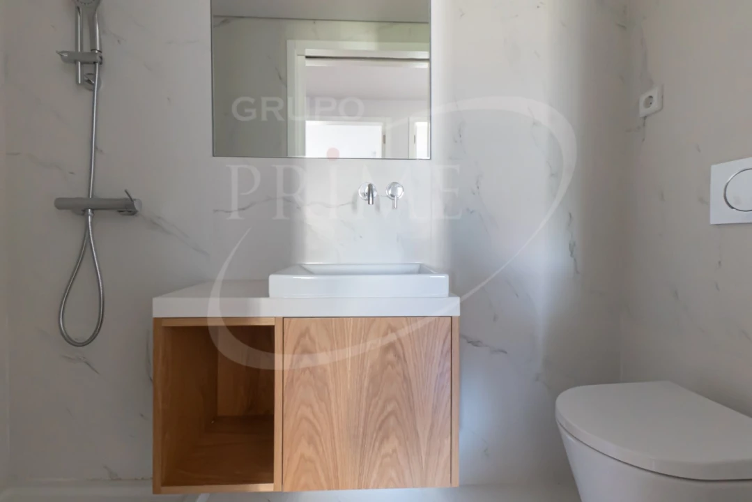 Apartamento T3 para Venda em Ramalde Foto 13