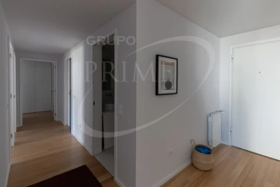 Apartamento T3 para Venda em Ramalde