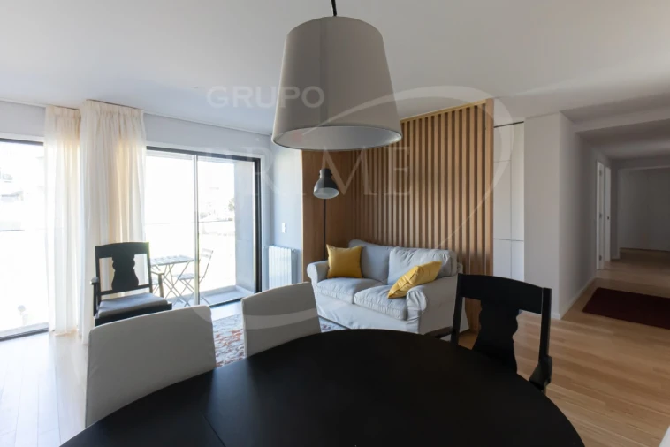 Apartamento T3 para Venda em Ramalde Foto 7