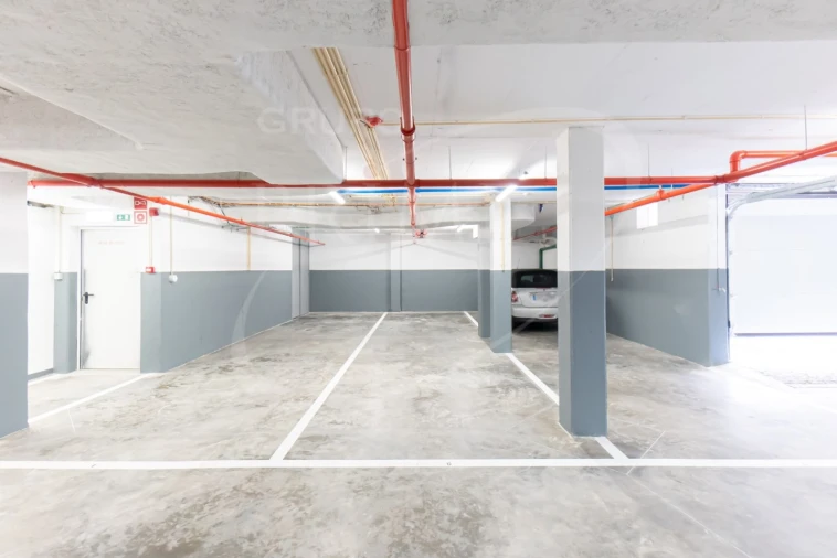 Apartamento T3 para Venda em Ramalde Foto 32