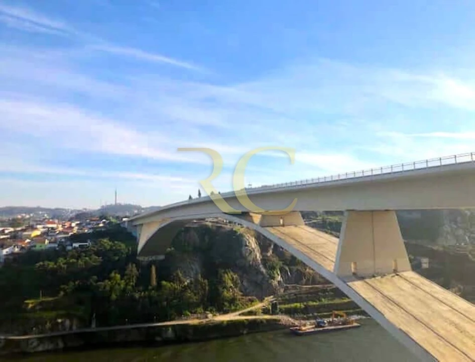 Apartamento T2 para Venda em Bonfim Foto 15