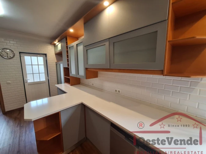 Moradia T4 para Venda em Cadaval e Pêro Moniz Foto 17