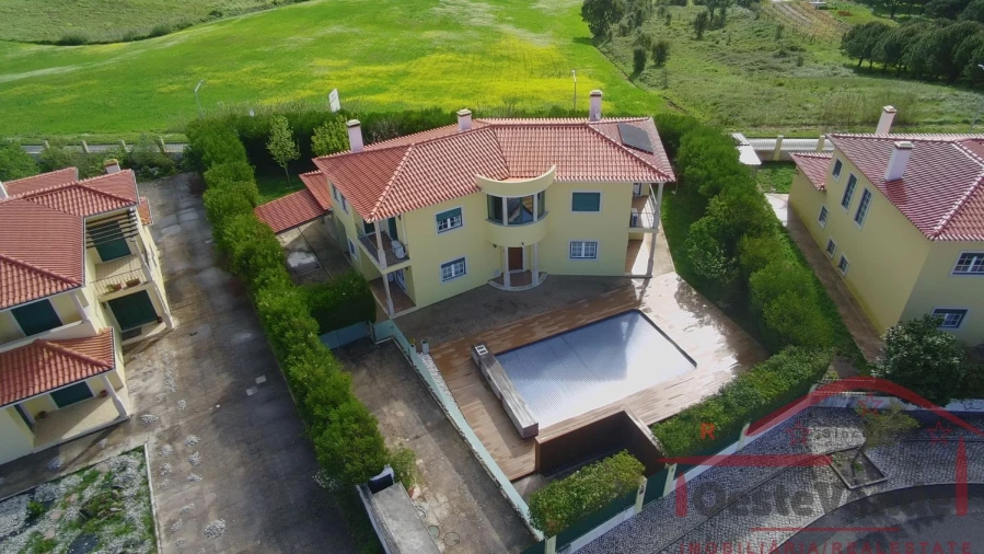 Moradia T4 para Venda em Cadaval e Pêro Moniz Foto 61