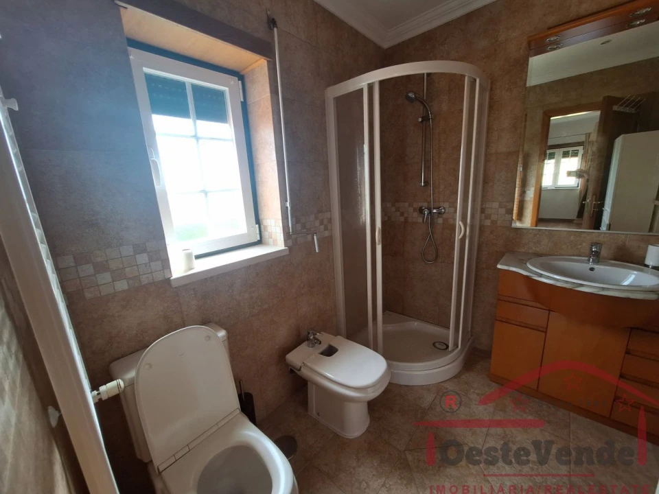 Moradia T4 para Venda em Cadaval e Pêro Moniz Foto 41