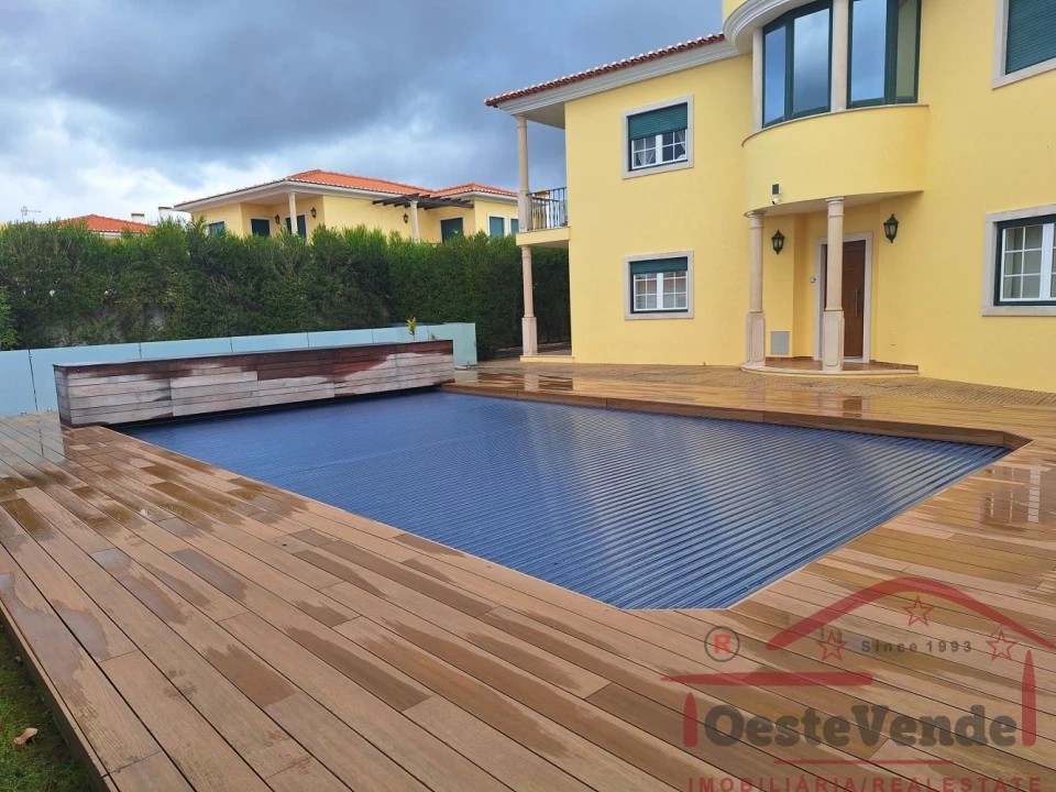 Moradia T4 para Venda em Cadaval e Pêro Moniz Foto 3