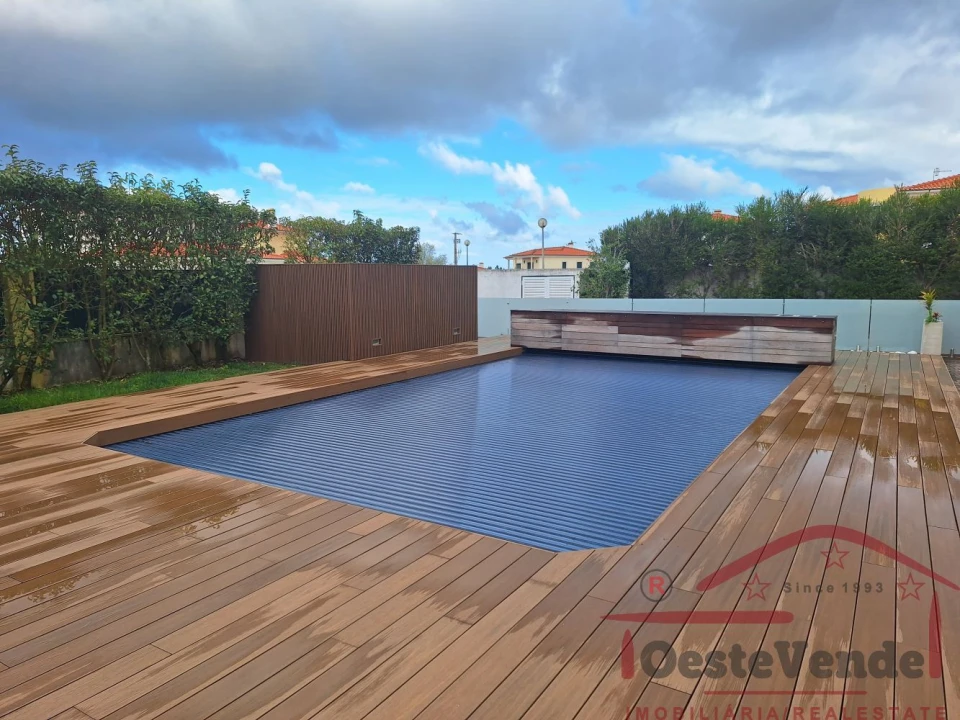 Moradia T4 para Venda em Cadaval e Pêro Moniz Foto 4