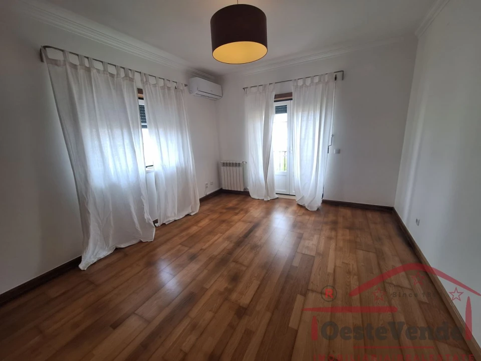 Moradia T4 para Venda em Cadaval e Pêro Moniz Foto 45