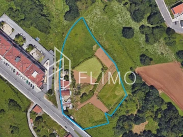 Terreno para Venda em São João da Madeira